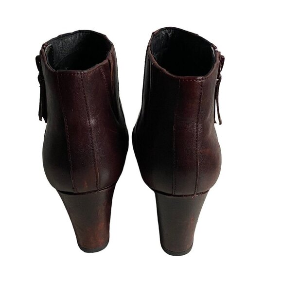 Clarks Women's Crystal Quartz Chelsea Burgundy Ankle Boots Sz 6.5 - Picture 4 of 8